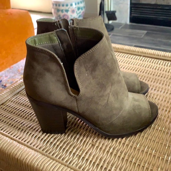 Soda Shoes - Women’s ankle boots